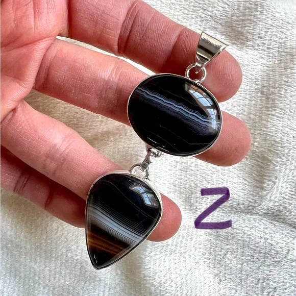 925 You Choose! Banded Black Onyx Chalcedony Pendant Necklace - Picture 5 of 10